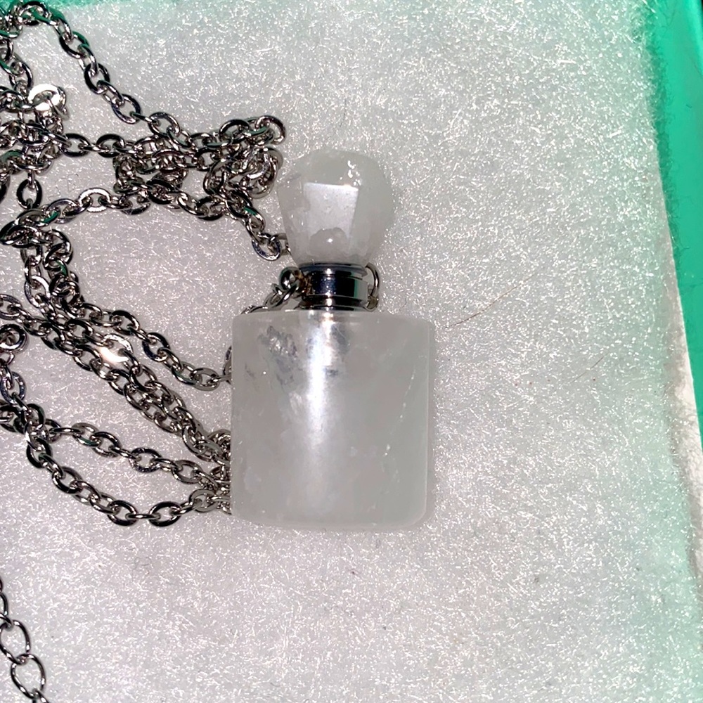 Natural Quartz Perfume bottle Sterling Silver Necklace 16-18” - Picture 2 of 4